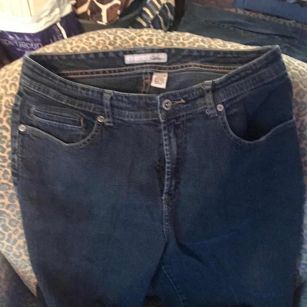 Chico’s Platinum Jeans Size 1.5 Short